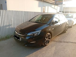 Opel Astra 2013 J