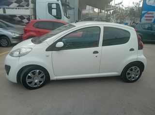 Peugeot 107 2012-thumb-4