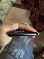 iPhone SE 2020-thumb-8