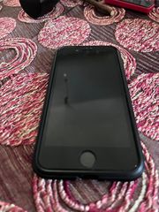 iPhone SE 2020-thumb-12