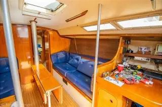 Beneteau 1980 First 35-thumb-16