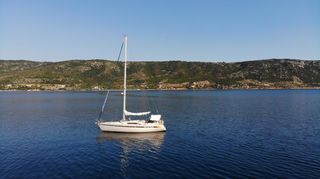 Beneteau 1980 First 35-thumb-3