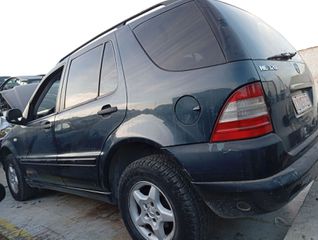 Ταπετσαρίες πόρτας Mercedes-Benz ML 320 '00 Προσφορά 35 Ευρώ.-thumb-4