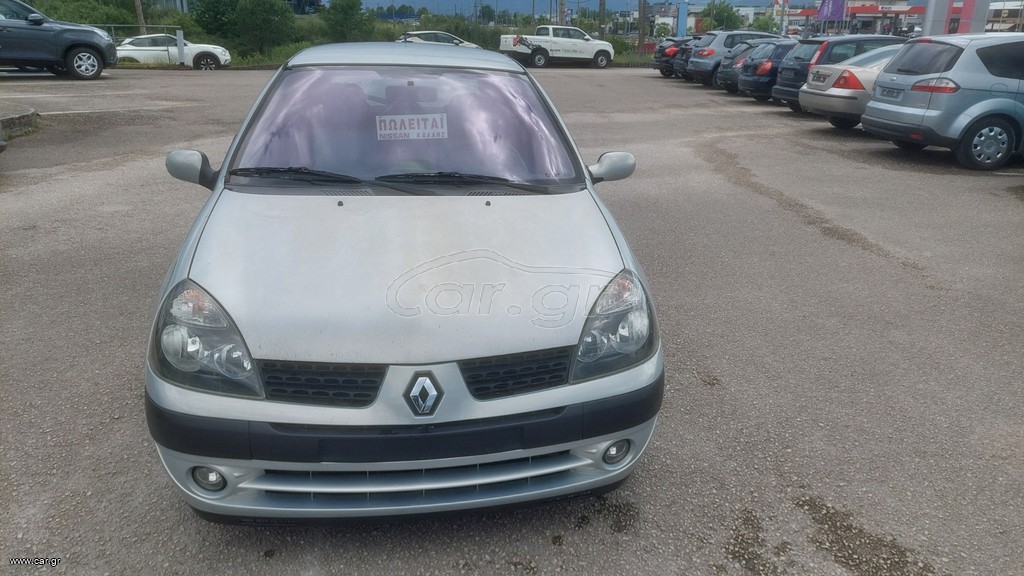 Renault Clio 2002