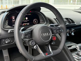 Audi R8 2024 V10 RWD PERFORMANCE -FACELIFT-thumb-42