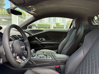 Audi R8 2024 V10 RWD PERFORMANCE -FACELIFT-thumb-30
