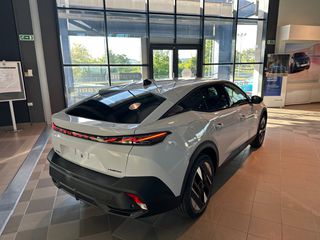 Peugeot 408 2026 ALLURE HYBRID-thumb-12