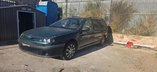 Renault Laguna 2001-thumb-1