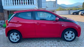 Toyota Aygo 2017 1.0 X-PLAY TOUCH-thumb-4