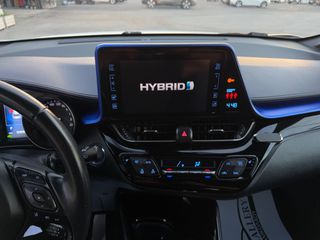 Toyota C-HR 2018 1.8 HYBRID CLUB BI TONE-thumb-39