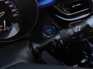 Toyota C-HR 2018 1.8 HYBRID CLUB BI TONE-thumb-46