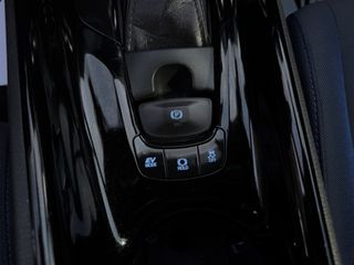 Toyota C-HR 2018 1.8 HYBRID CLUB BI TONE-thumb-52
