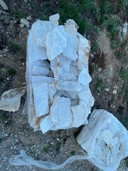 Πωλειται μαρμαρόπετρα-thumb-1