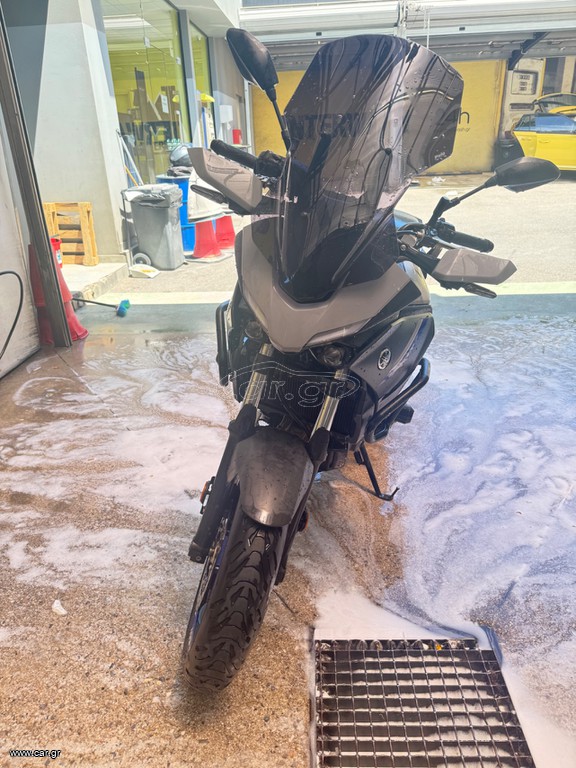 Yamaha Tracer 7 2021