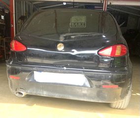 Alfa Romeo Alfa 147 2005 1.6-thumb-1
