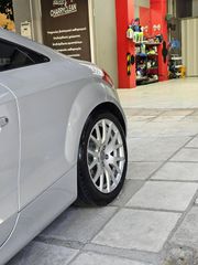 Audi TT 2009-thumb-4