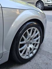 Audi TT 2009-thumb-6