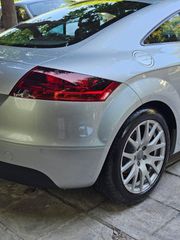 Audi TT 2009-thumb-9