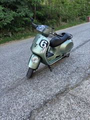 Vespa GTS 300 2018 Gtv sei giorni-thumb-2