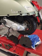 Vespa GTS 300 2018 Gtv sei giorni-thumb-8