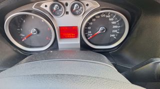 Ford Focus 2008-thumb-21