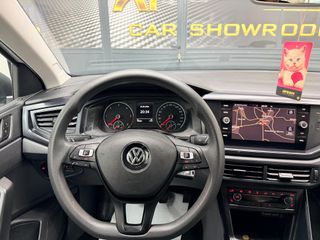 Volkswagen Polo 2019-thumb-6
