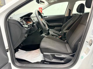 Volkswagen Polo 2019-thumb-15