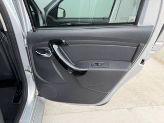 Dacia Duster 2017 ΑΥΤΟΜΑΤΟ 1.5DCI / AUTO ΛΑΖΑΡΙΔΗΣ-thumb-48