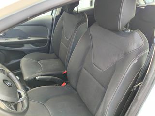 Renault Clio 2018-thumb-5