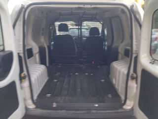 Fiat Fiorino 2021-thumb-17