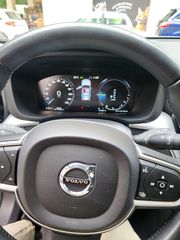 Volvo XC 60 2018 T8-thumb-8