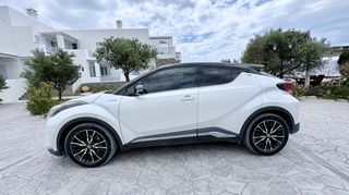 Toyota C-HR 2020 C-HIC HYBRID BI-TONE