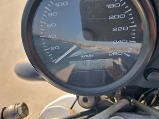 Ducati Monster 2003-thumb-4