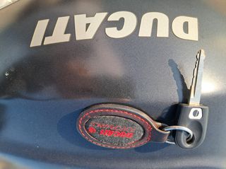 Ducati Monster 2003-thumb-10