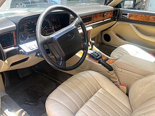 Jaguar XJ6 1993-thumb-6