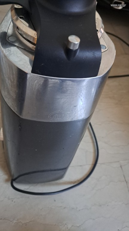 Μηχανη αλεσης καφε