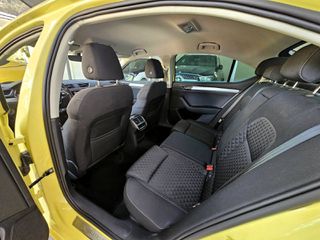 Skoda Superb 2023 2.0 TDI Ambition FACELIFT (1380)-thumb-15