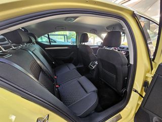 Skoda Superb 2023 2.0 TDI Ambition FACELIFT (1380)-thumb-16