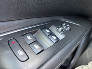 Peugeot 3008 2018 Blue-HDi Allure-thumb-25