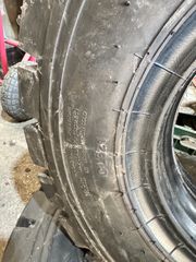 Ελαστικά Περονοφόρου 2 τεμ. 700-12 και 2 τεμ. 600-9-thumb-5