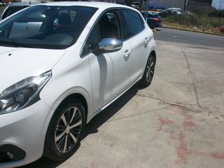 Peugeot 208 2016 1.2 PURETECH 110 ALLURE-thumb-3