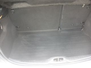 Peugeot 208 2016 1.2 PURETECH 110 ALLURE-thumb-8