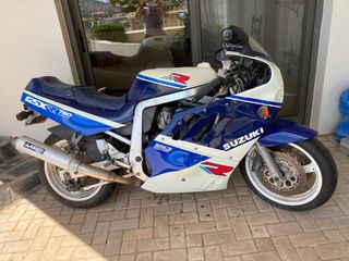 Suzuki GSX-R 750 1989 GSXR750
