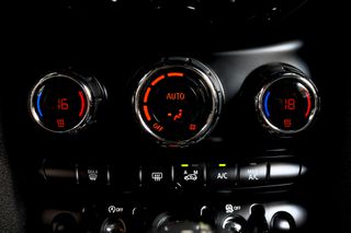 Mini Cooper SD 2015 2.0cc Diesel170hp (Αυτόματο)-thumb-31