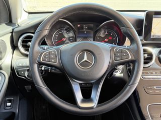 Mercedes-Benz GLC 220 2017 D 4MATIC 9G-TRONIC-thumb-16