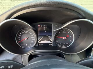 Mercedes-Benz GLC 220 2017 D 4MATIC 9G-TRONIC-thumb-26
