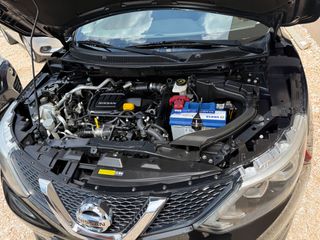 Nissan Qashqai 2016 4X4 DIESEL-thumb-16