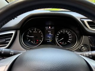 Nissan Qashqai 2016 4X4 DIESEL-thumb-26
