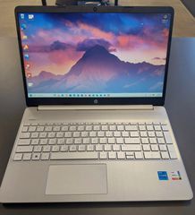 Laptop HP 15s-fq5916nv (Core i5-1235U / 16GB RAM / 512GB SSD / ΕΓΓΥΗΣΗ έως 10/2026) σαν καινούργιο στο κουτί του