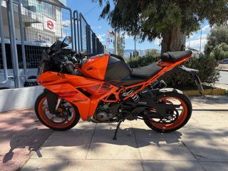 KTM RC 390 2024-thumb-1
